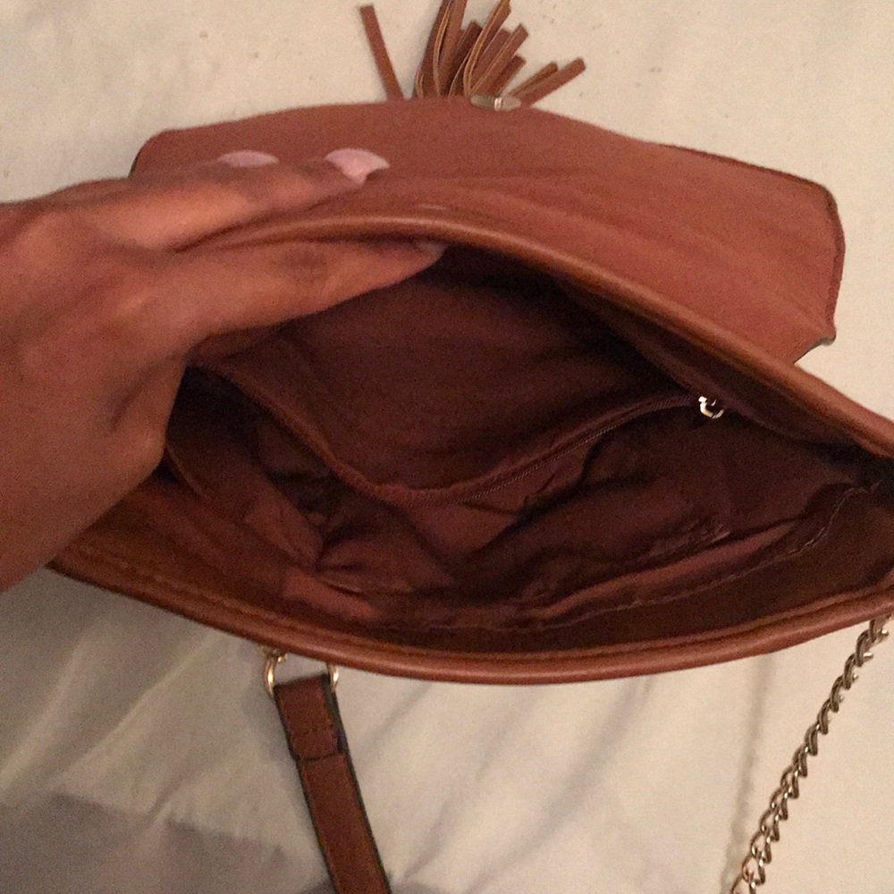 Purse - Picture 2 of 3